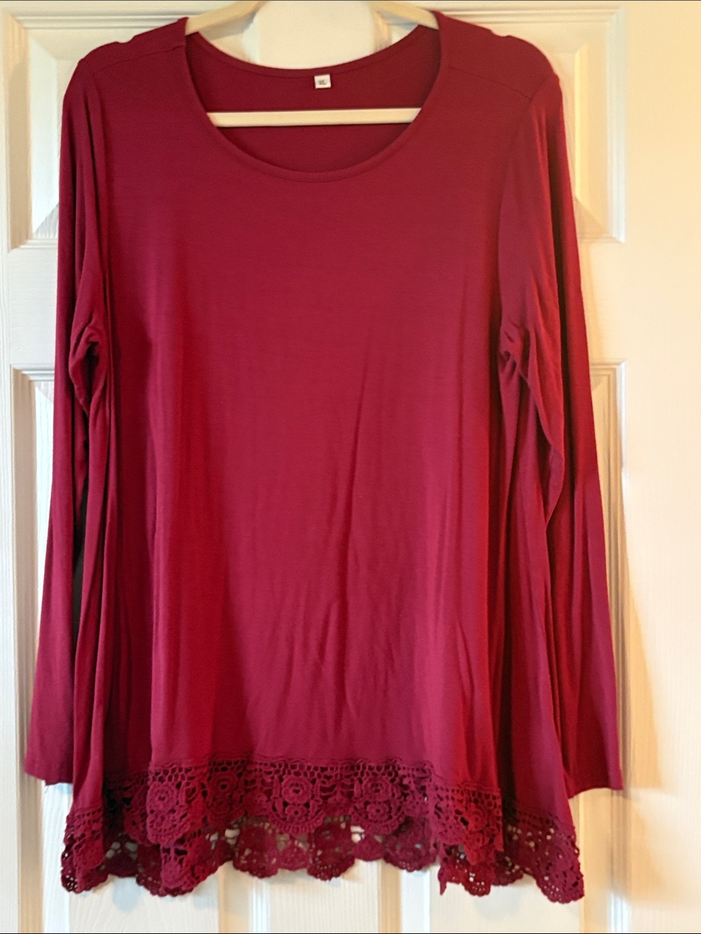 Women's Long-Sleeve Crochet-Hem Tee - Wine